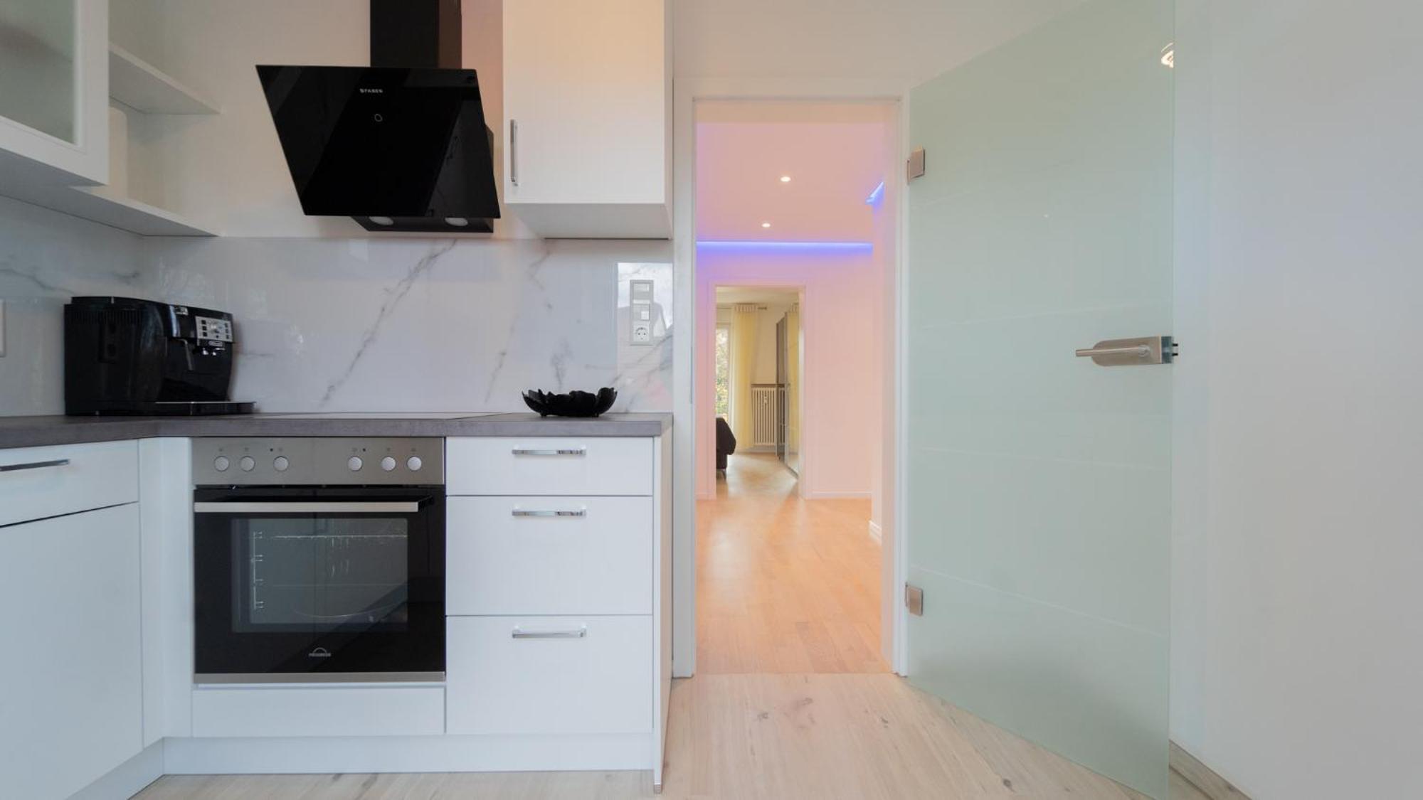 Mega Lux Apartment Эсслинген Экстерьер фото