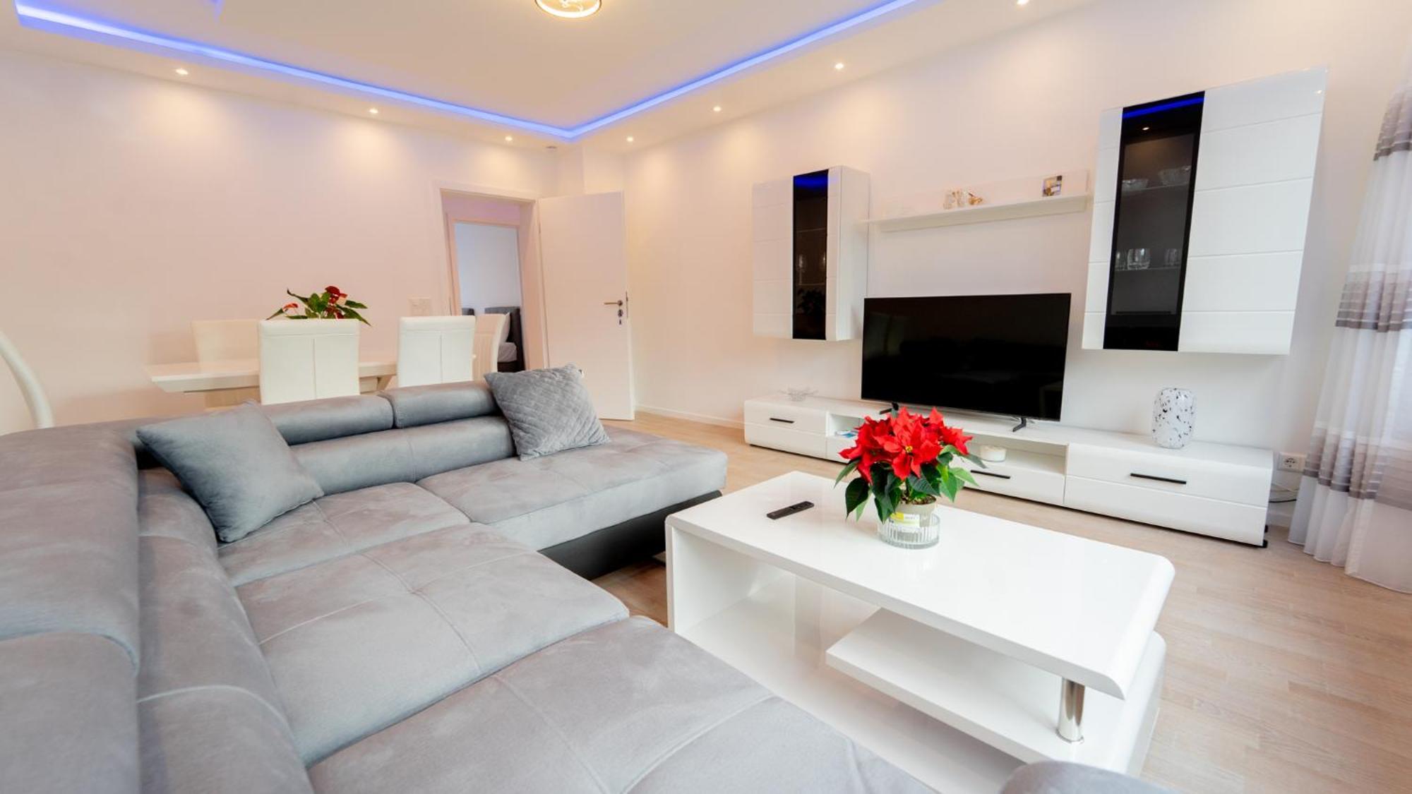 Mega Lux Apartment Эсслинген Экстерьер фото