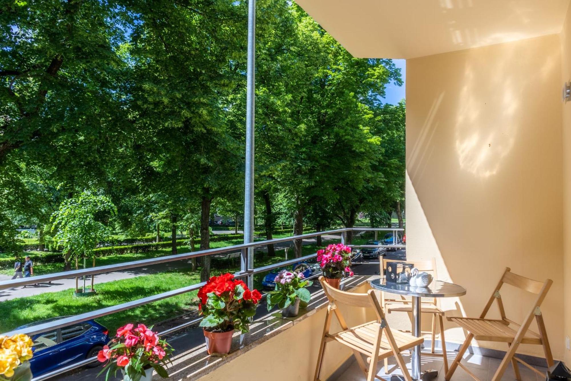 Mega Lux Apartment Эсслинген Экстерьер фото